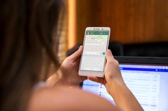 73,7% das fake news sobre Covid-19 circularam no Whatsapp, diz Fiocruz
