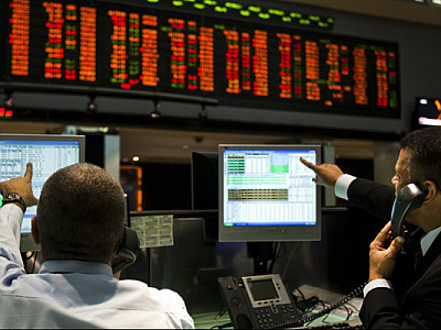 Brasileiros que investem na Bolsa chega a 858 mil