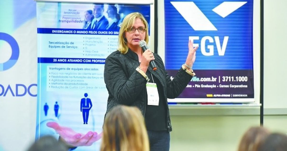 Evento debate remuneração das mulheres e assédio