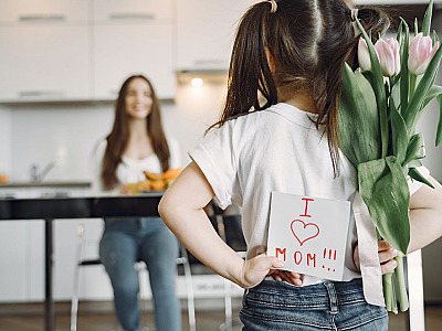 Dia das Mães: vendas devem ter alta de 47% e movimentar R$ 12,12 bilhões