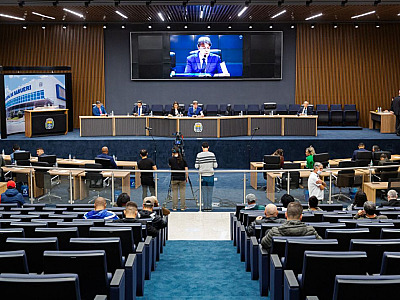 Câmaras viram palanques para defesa de candidatos ao estado