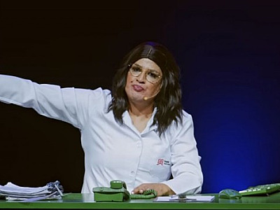 Humorista Diego Besou apresenta seu show "Tô de Plantão 2" em Barueri