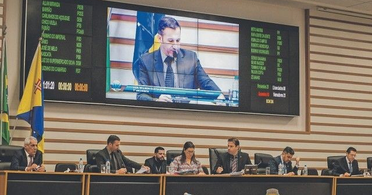 Câmaras iniciam sessões em fevereiro, com público restrito
