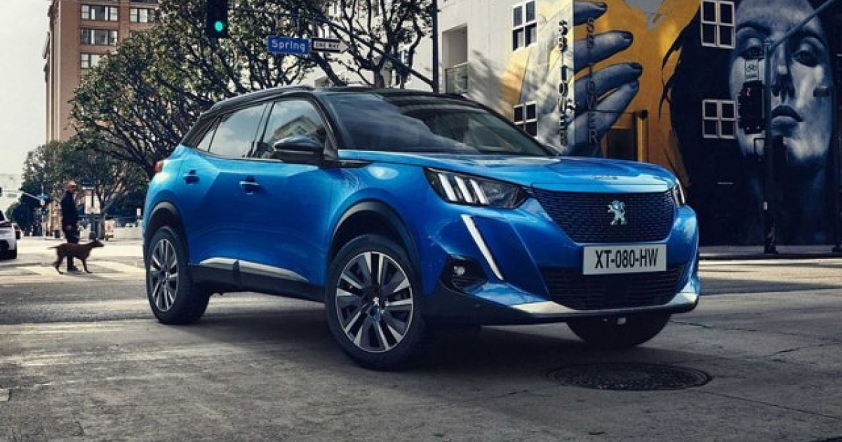 Novo PEUGEOT e-2008 estreia em novembro no Brasil