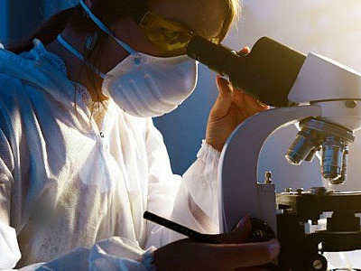 Laboratório em Alphaville vai ajudar a monitorar variantes da Covid-19 no país
