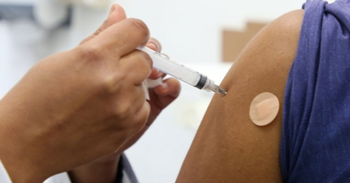 Santana de Parnaíba inicia aplicação da vacina bivalente contra a Covid-19 na população com 70 anos