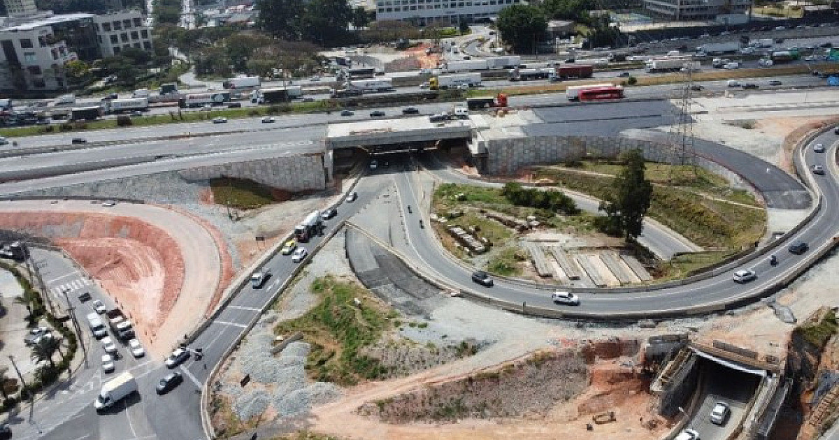 Obra na Castello exigirá interdições na região do Trevo de Alphaville nesta terça (9)
