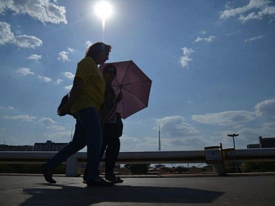 Calorão e dias abafados vão marcar o último mês do verão em Alphaville