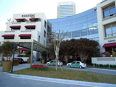 Iguatemi Alphaville inicia sua temporada de Natal com promoção compre e ganhe