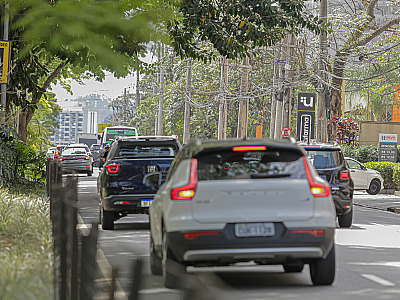 87% afirmaram que os congestionamentos afetam negativamente a rotina no bairro