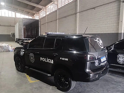 Galpão foi descoberto pela Garra