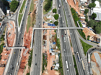 Intervenção acontece na faixa 1 da pista Leste (sentido Capital)