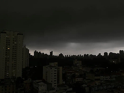 A atuação desse ciclone também deve favorecer a ocorrência de tempestades na cidade de São Paulo