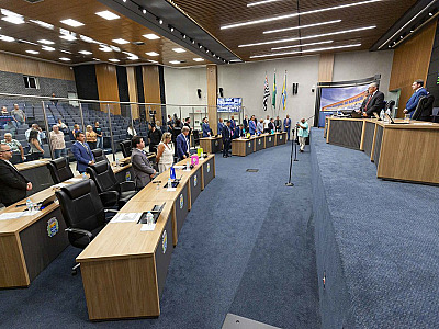 O reajuste tem como objetivo repor as perdas salariais acumuladas pela inflação nos últimos anos