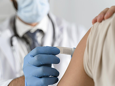 Doses estão disponíveis nas UBSs, das 8h às 17h