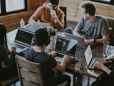 De acordo com o CIEE, as oportunidades fazem parte da estratégia da instituição de conectar estudantes ao mercado de trabalho