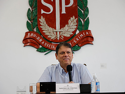 Governador venceria em quatro cenários testados