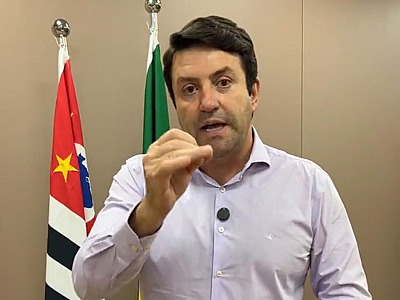 Segundo Elvis, a medida inclui pedido de indenização e obrigação de restabelecimento do serviço