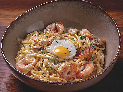 Menu: Kombina Felice oferece Spaghetti Carbonara com Camarões