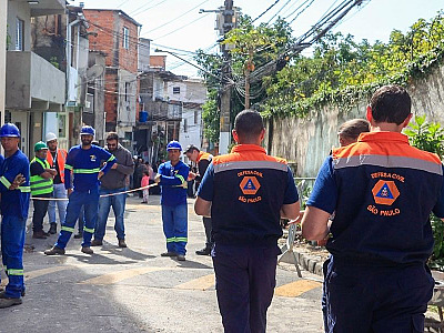 Até o final da noite de ontem (13), a Defesa Civil realizou 112 vistorias