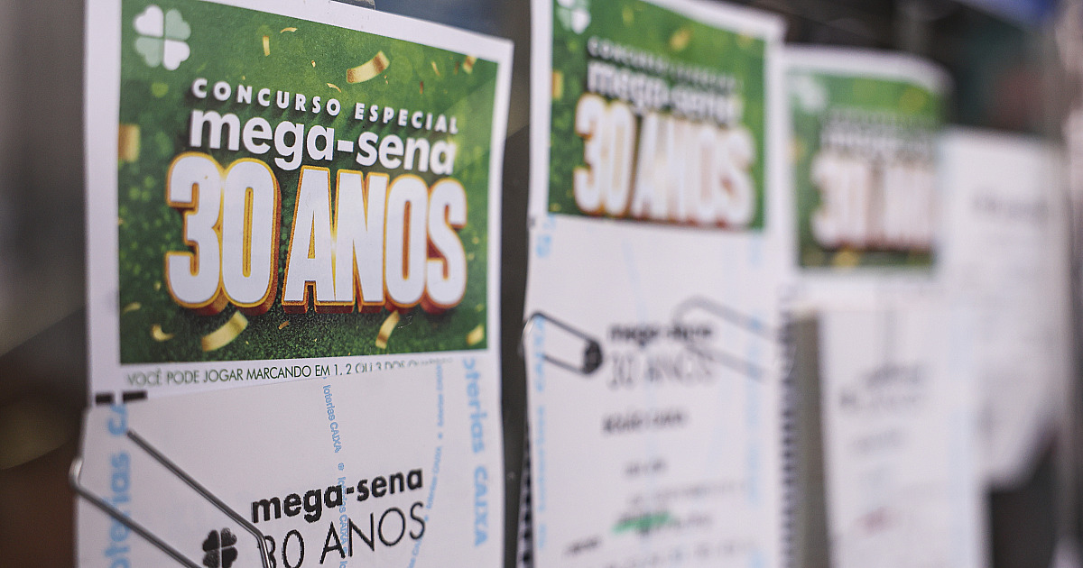 Duas apostas dividiram o prêmio de R$ 336 milhões da Mega-Sena de 30 anos