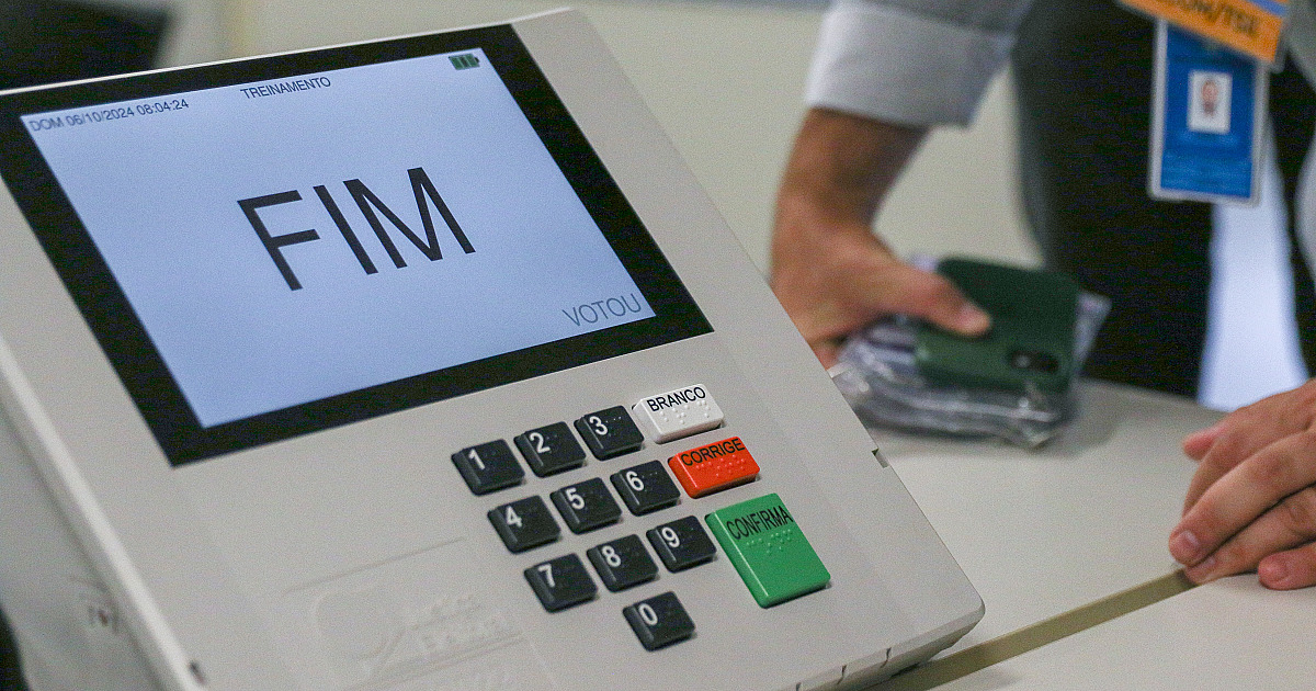 Termina nesta quarta (06) prazo para tirar ou regularizar título de eleitor