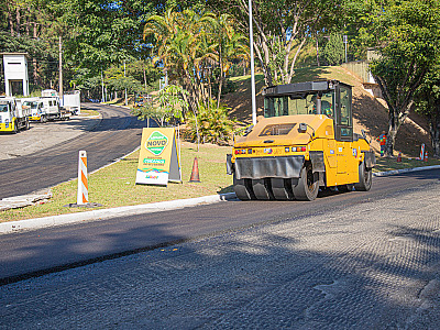 O objetivo é melhorar a fluidez do trânsito, ampliar a segurança de motoristas e pedestres e garantir maior durabilidade ao pavimento