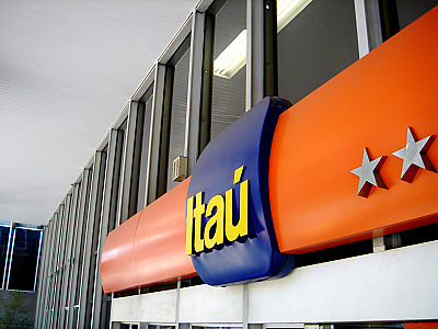 Clientes do Itaú em todo o Brasil poderão solicitar o ressarcimento