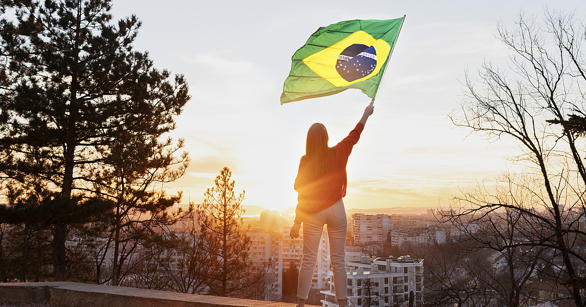 Pesquisa mostra avanço da confiança no Brasil, mas 56% não acredita no hexa em 2026