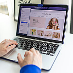 Brasileiro adota comportamento híbrido e combina compras online e em lojas físicas