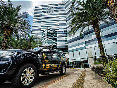 Concessionária de luxo Gatti Veículos é alvo da PF por esquema de R$ 1 bilhão