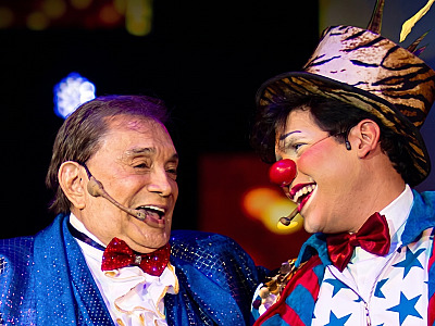 Dedé Santana completou 90 anos no final de abril