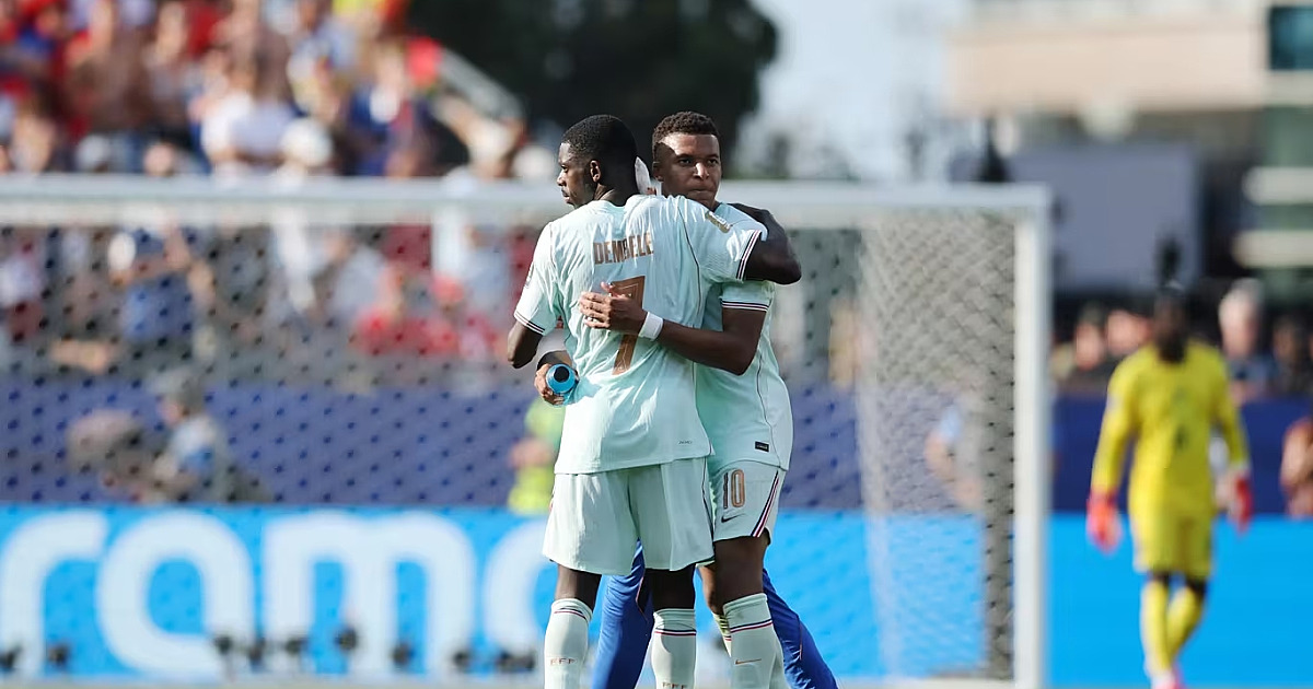 França não dá chance para Marrocos e é a primeira semifinalista da Copa