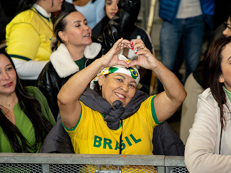 Brasil encara a Noruega nas oitavas da Copa neste domingo (5)