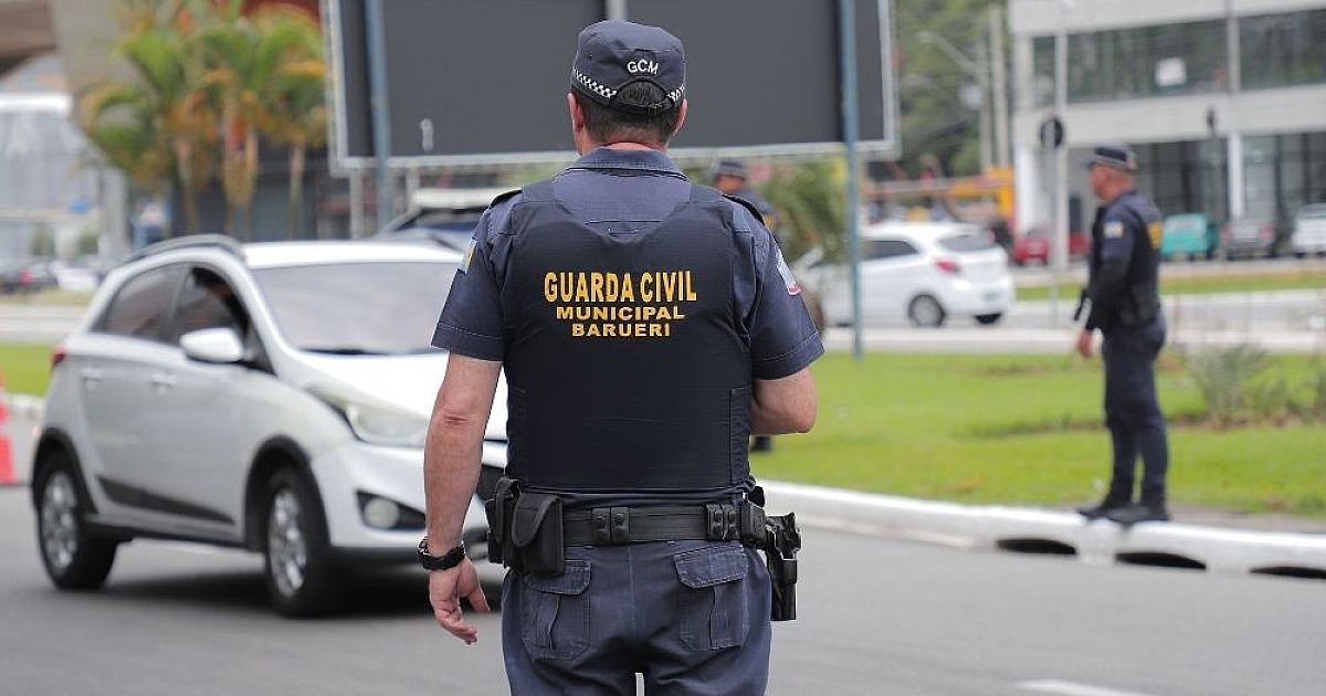 Casal é preso após disparos no Tamboré e fuga da GCM