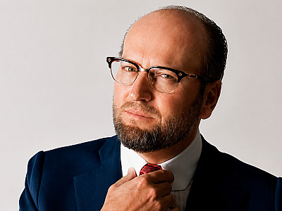 Fundador do Nelson Wilians Advogados (NWADV), escritório que afirma ser o maior da América Latina na advocacia empresarial