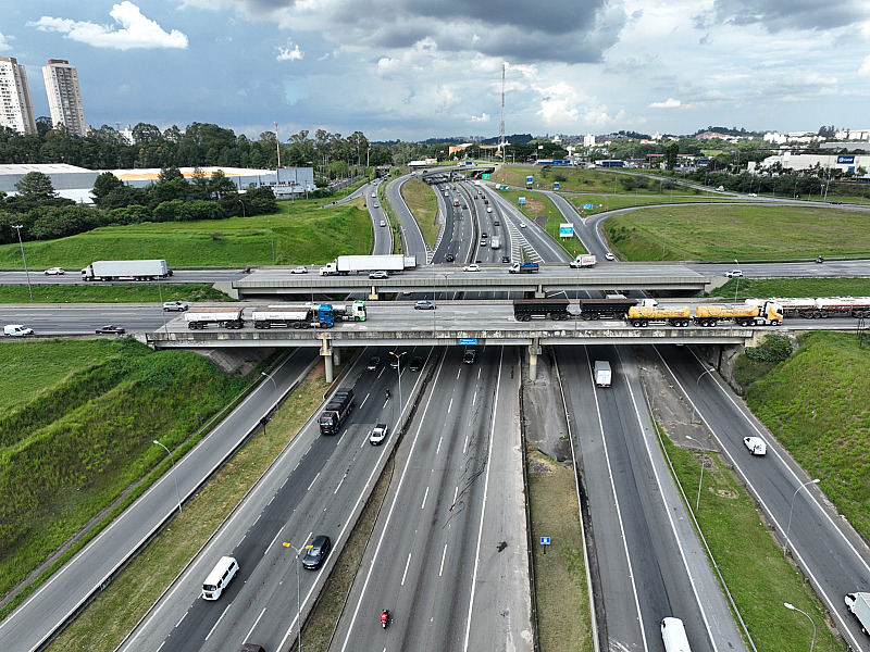 Obras no Rodoanel Oeste alteram tráfego na região