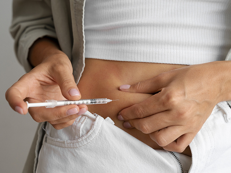 Anvisa aprova 5 novas canetas para tratamento da obesidade; veja quais
