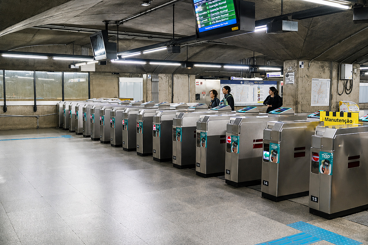 Após mais de 50 anos, Metrô de SP deixará de aceitar bilhete magnético
