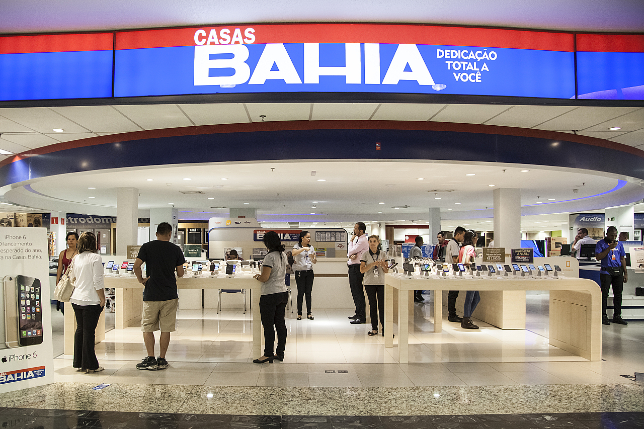 Justiça mantém suspensas 1,9 mil demissões da Casas Bahia