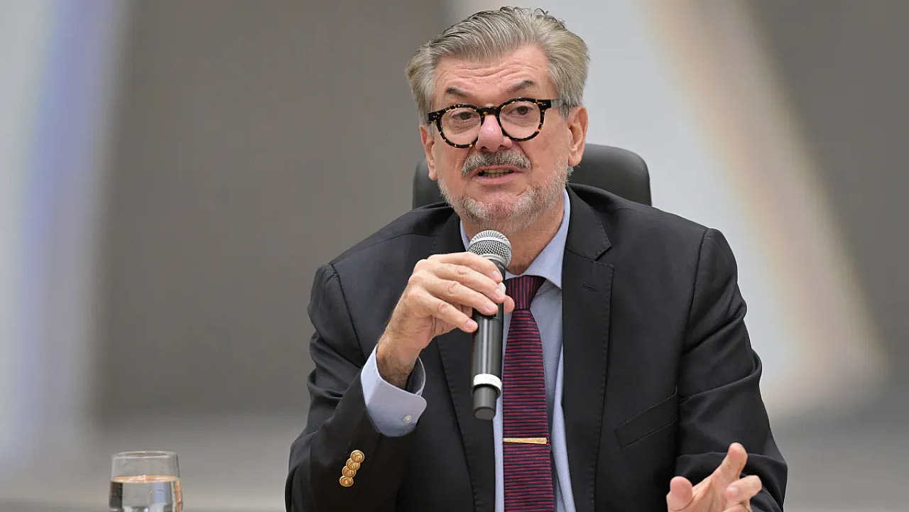 STJ condena Marco Buzzi por assédio sexual e importunação