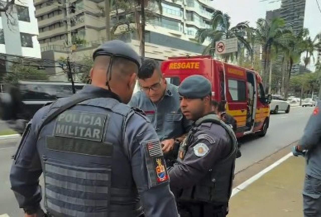 Pedestre é atropelada na Alameda Mamoré, em Alphaville, nesta quarta (26)