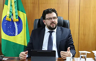 Ex-chefe de gabinete de Lula sai da campanha após polêmica