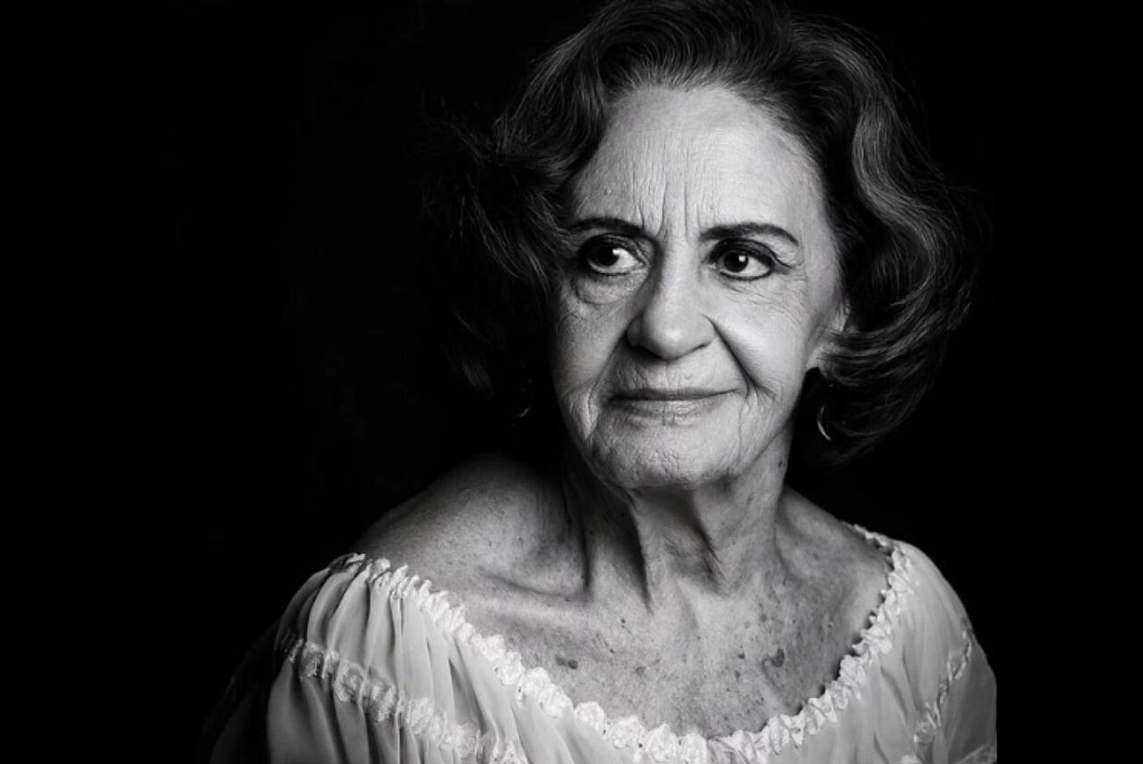Morre Laura Cardoso aos 98 anos, ícone da televisão brasileira
