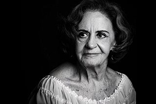Morre Laura Cardoso aos 98 anos, ícone da televisão brasileira