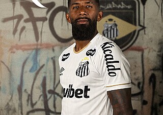 Santos confirma contratação de Rodinei