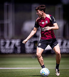 Corinthians abre negociações com time da Turquia por Breno Bidon