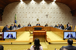 45% dizem não confiar no trabalho do STF; 42% confiam muito ou um pouco