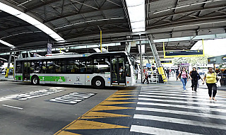 Operação sobre PCC e empresas de ônibus cumpre mandados em Santana de Parnaíba