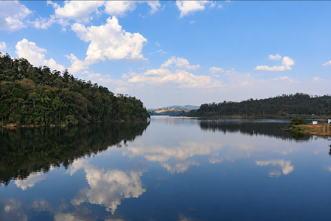 Chuvas de setembro acrescentam 208 bilhões de litros aos reservatórios da Grande SP